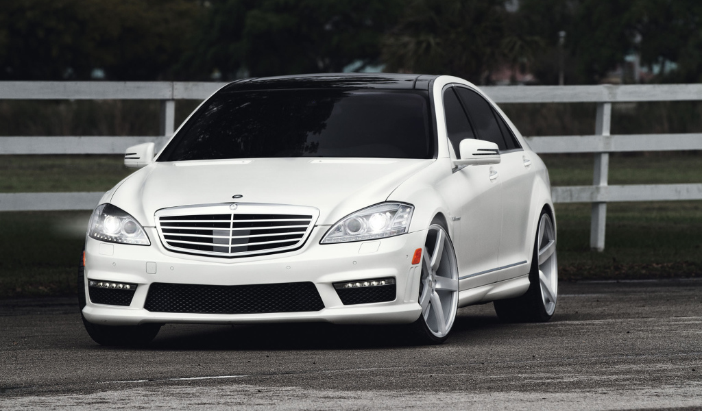 Мерседес С-63