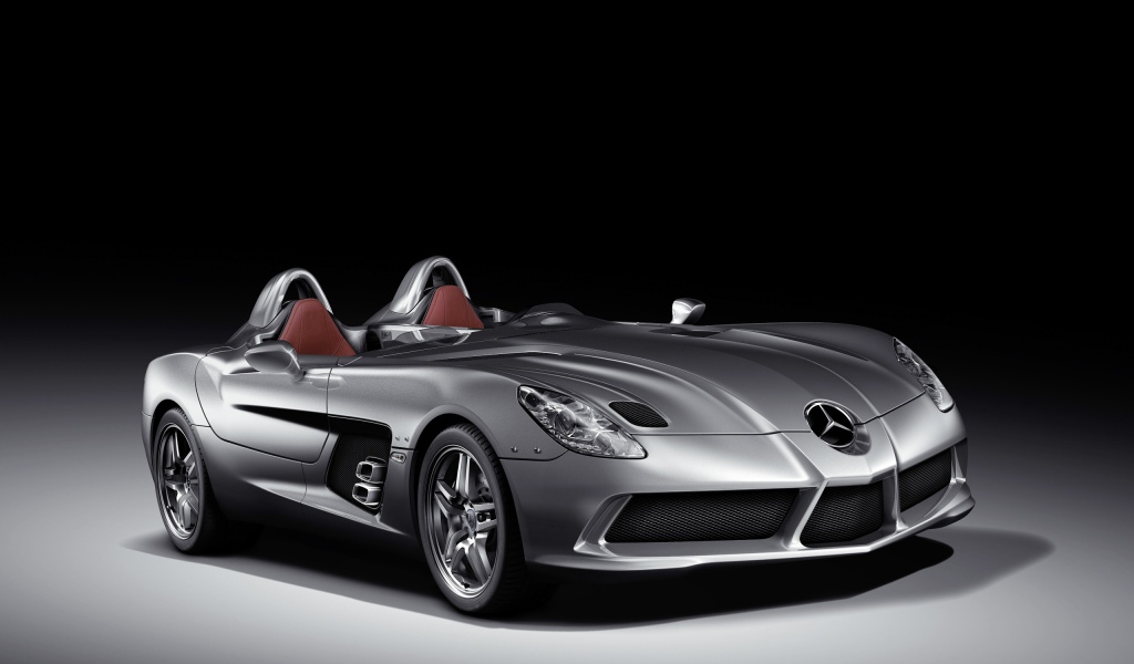 Необычный автомобиль Mercedes-Benz SLR Stirling Moss