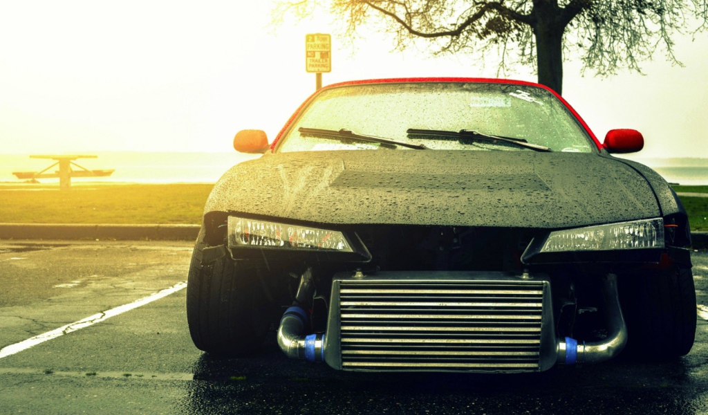 Черный Nissan Silvia S14