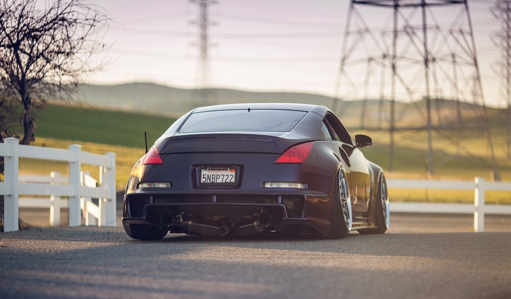 Тюнинг черного Nissan 350Z