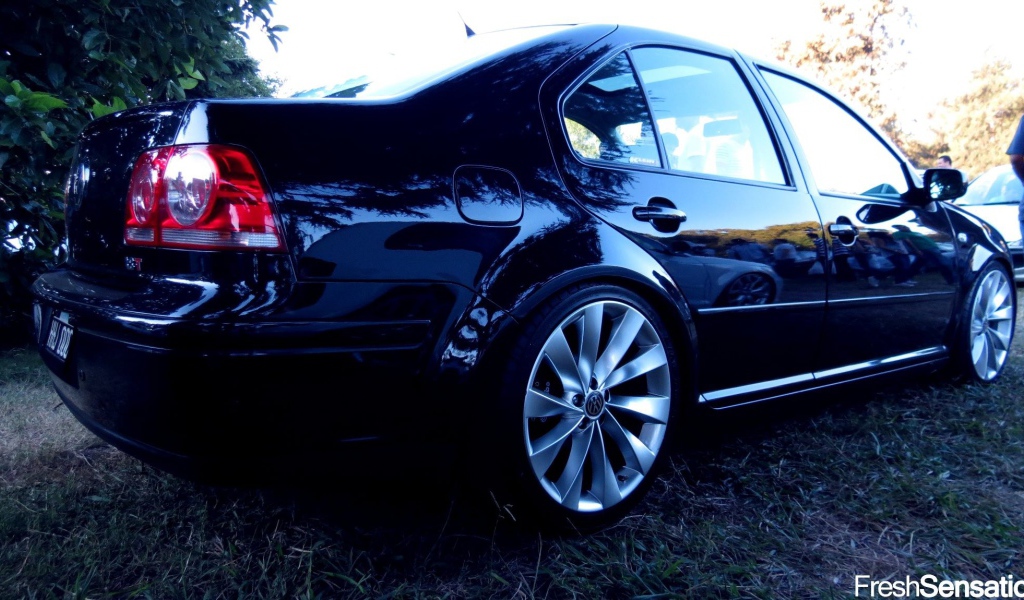 Корпус черного Volkswagen Bora