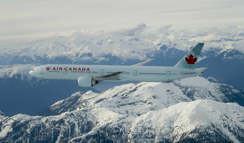 Самолет Канадских авиалиний
