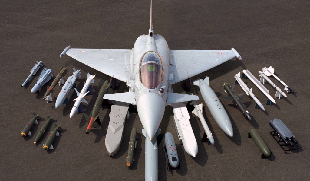 Виды подвесного вооружения истребителя