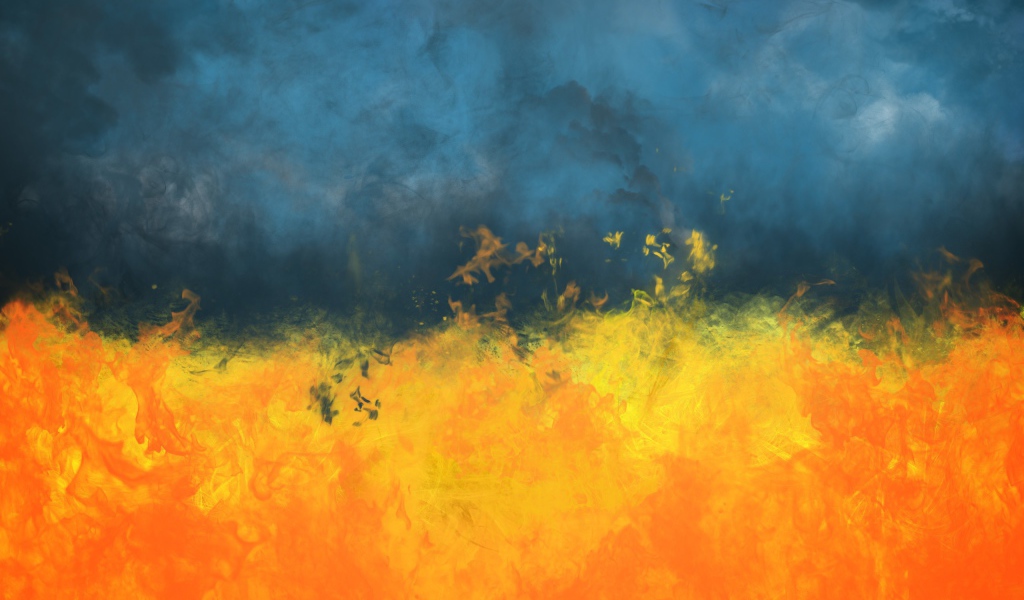 Желтое пламя и синий дым