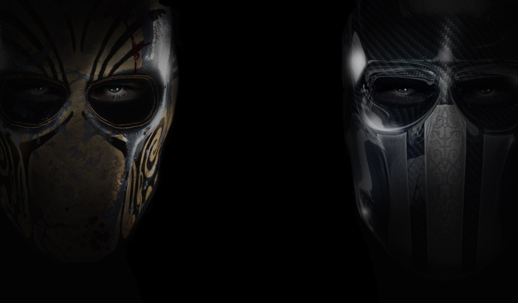 Два лица в масках, черный фон