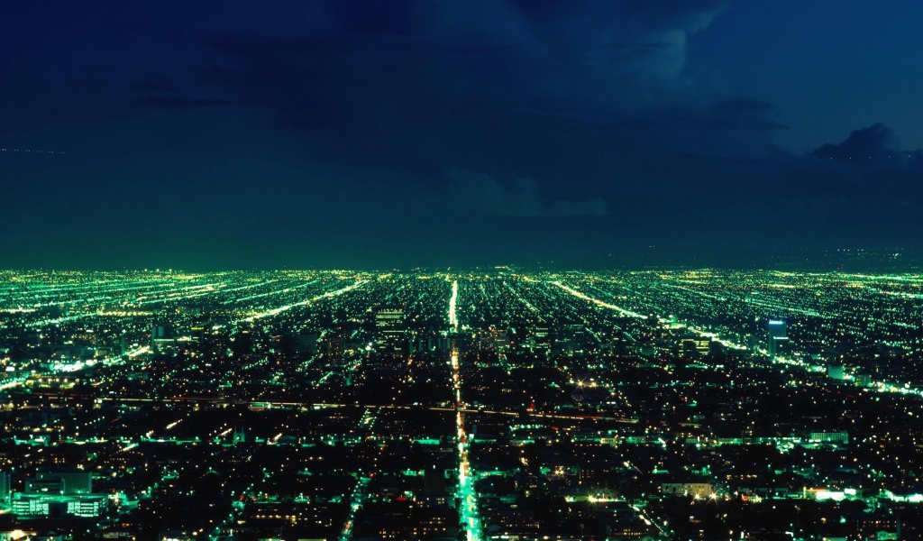 Бескрайний ночной город