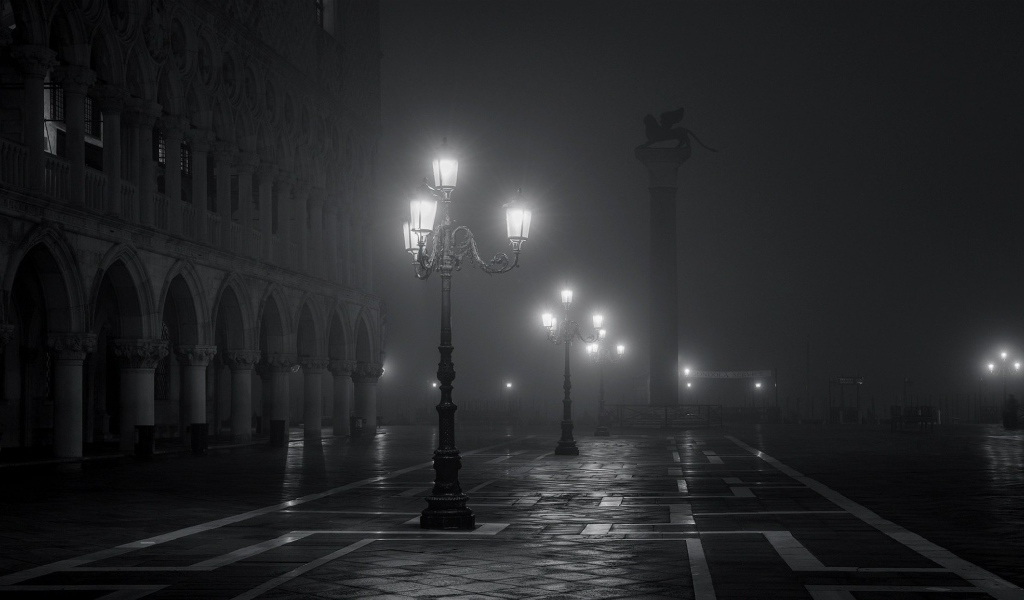 Ночная площадь Сан-Марко. Венеция.