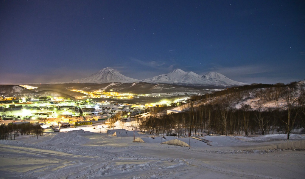Ночной город на Камчатке