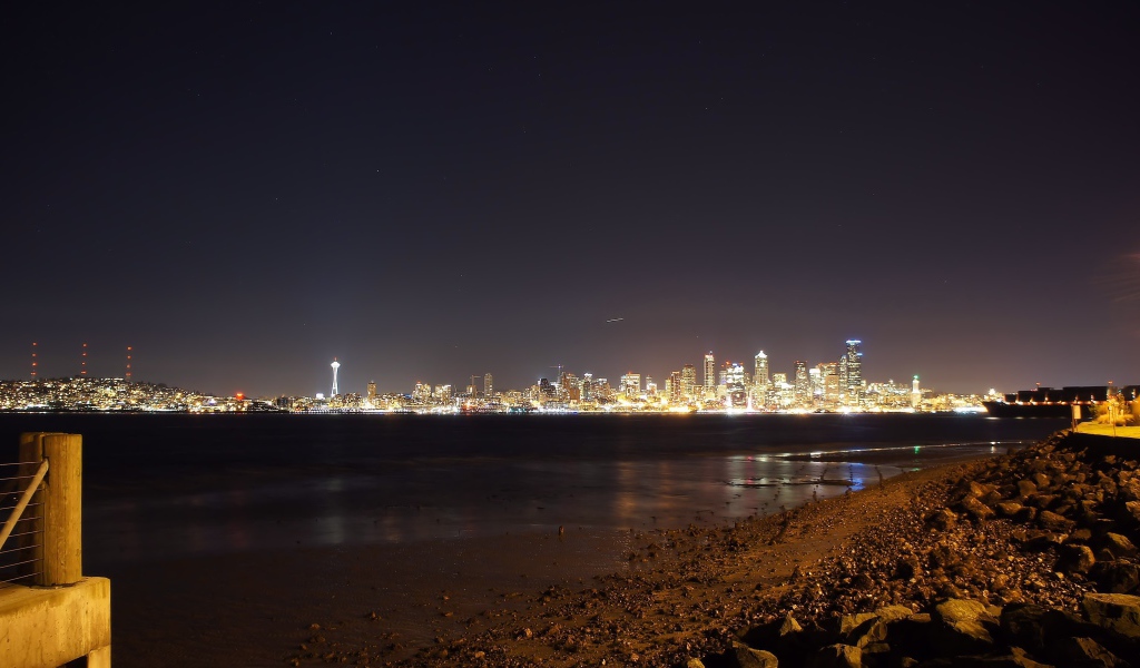 Ночное сияние города Сиэтл, США