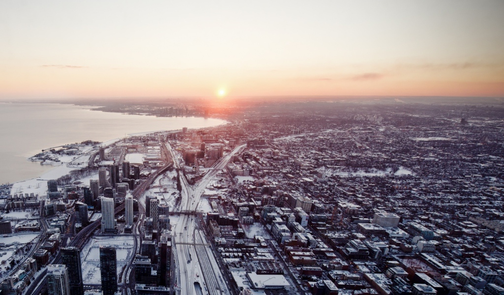 Панорама Торонто на закате