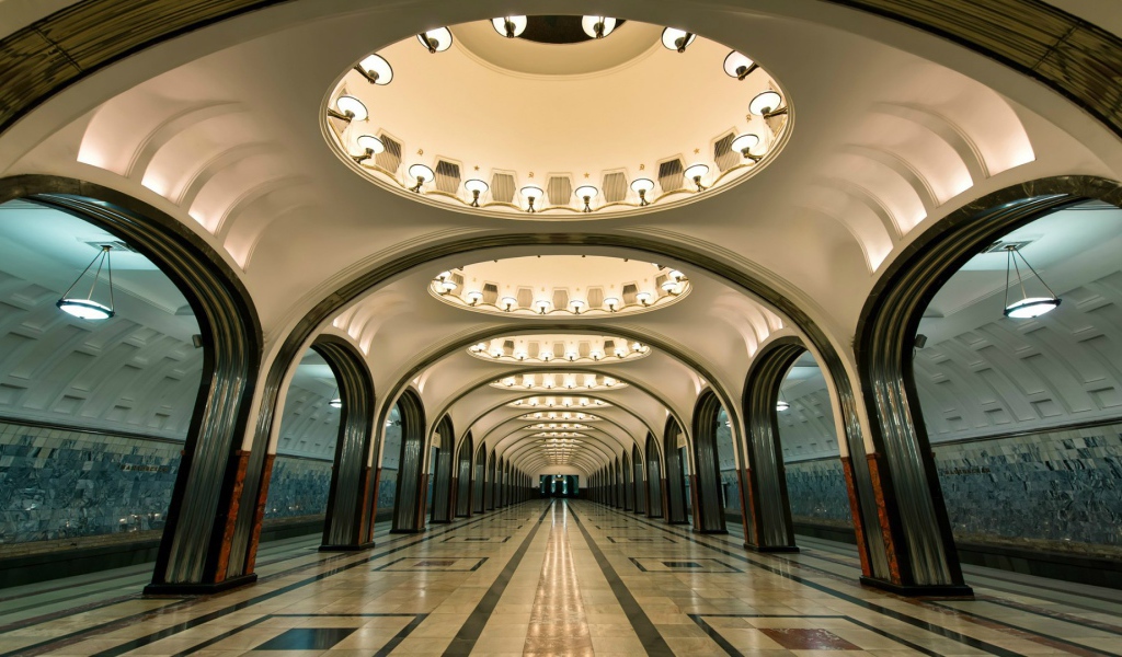 Станция метро в Москве