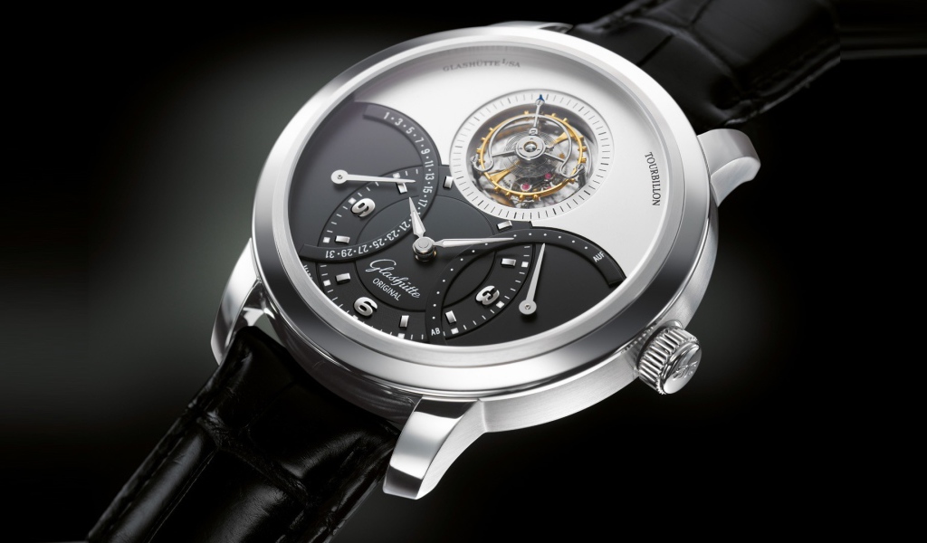 Черно белый циферблат люкс часов