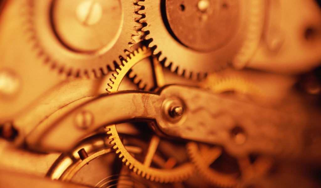 Медные шестеренки в механизме