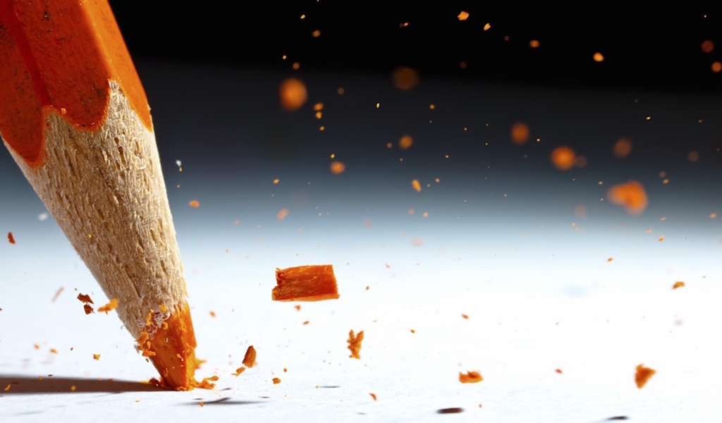 Крупный план оранжевого карандаша