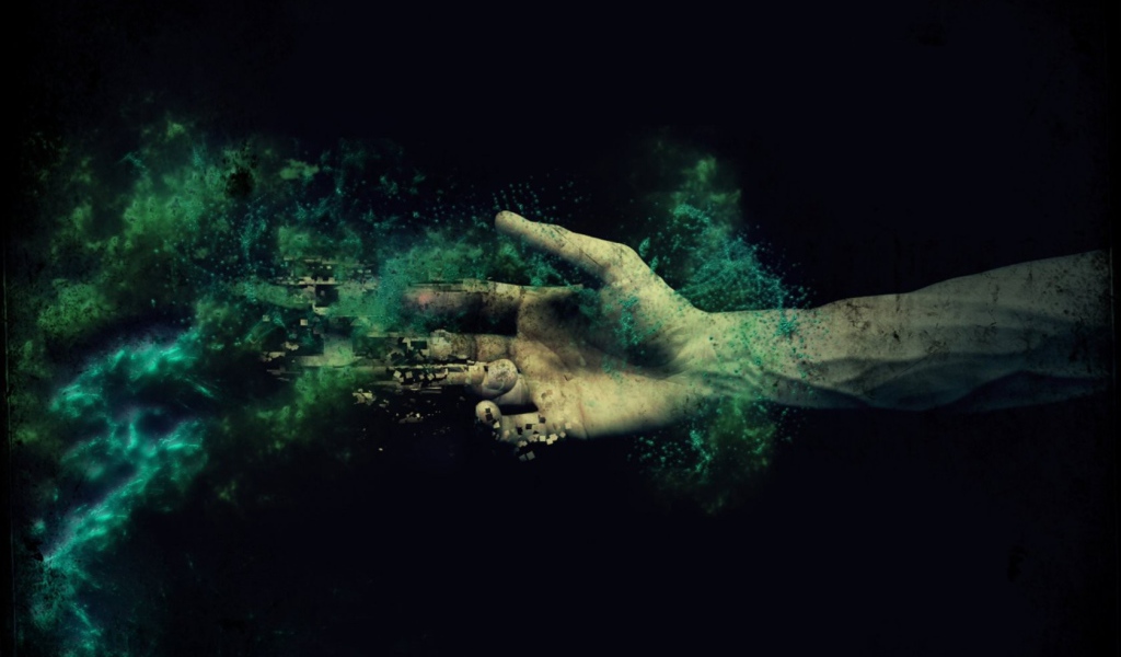 Рука распадается на зеленую пыль