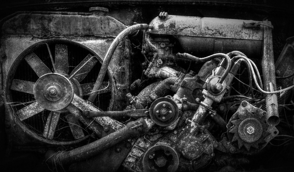 Старый железный двигатель