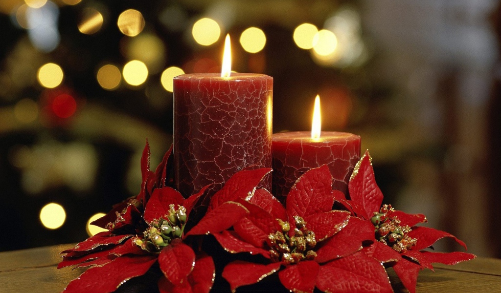 Ароматические свечи красного цвета