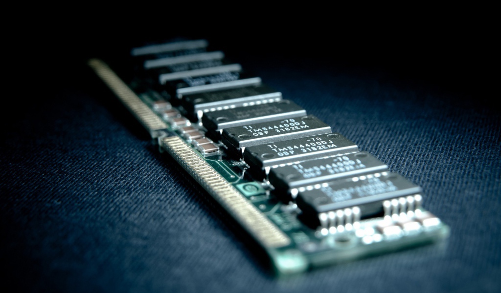 Плата оперативной памяти