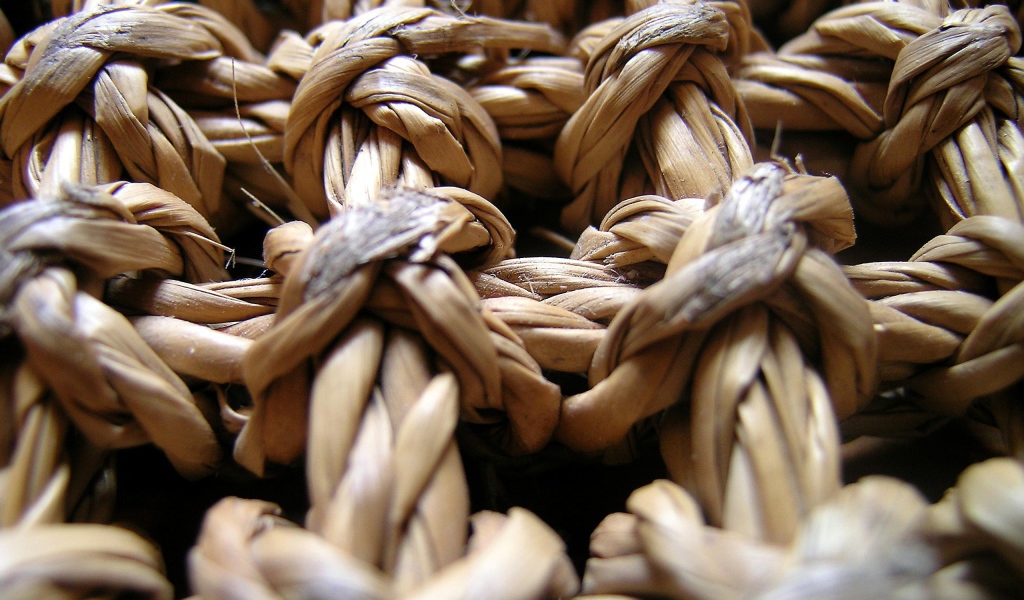 Структура плетеной корзины