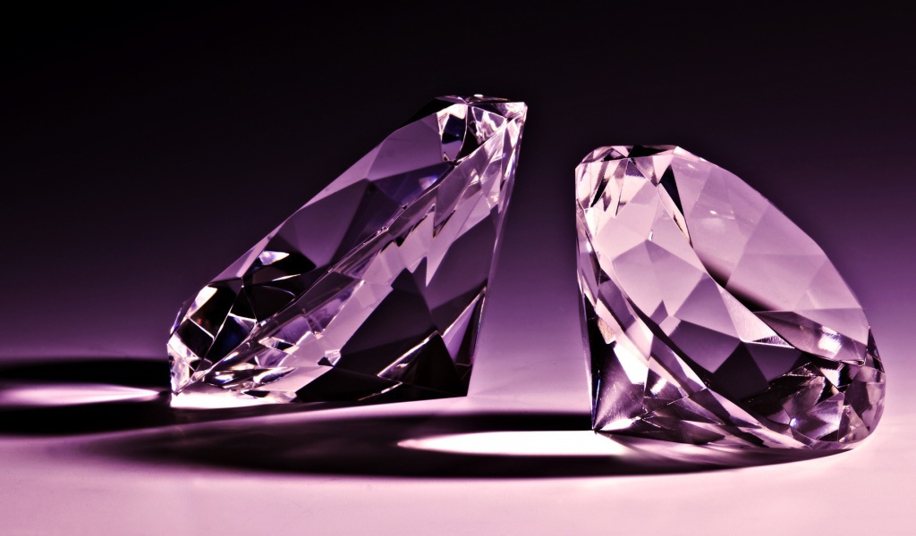 Два сиреневых бриллианта