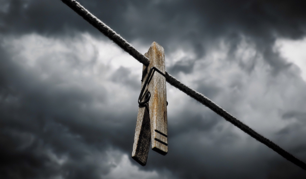 Деревянная прищепка