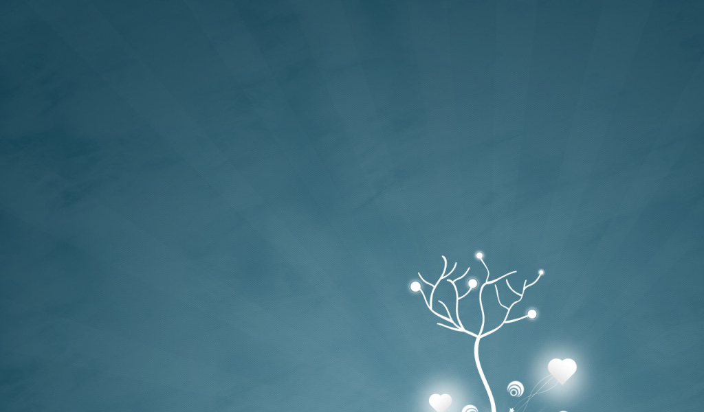 Дерево с сердечками