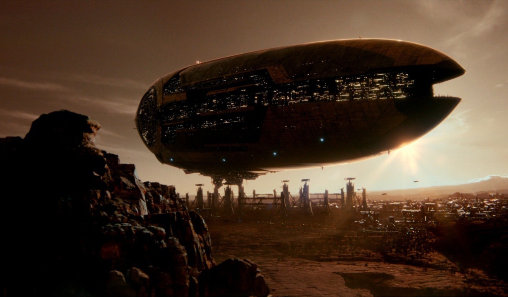 Огромный космический корабль