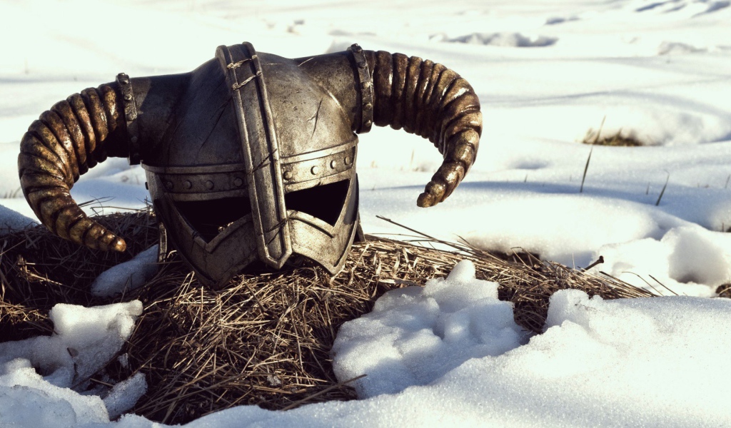 Железный шлем викинга