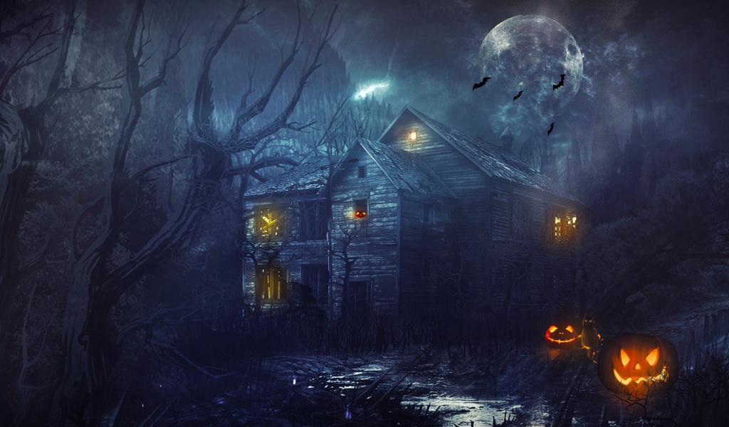 Деревянный дом в чаще леса во время Хеллоуина