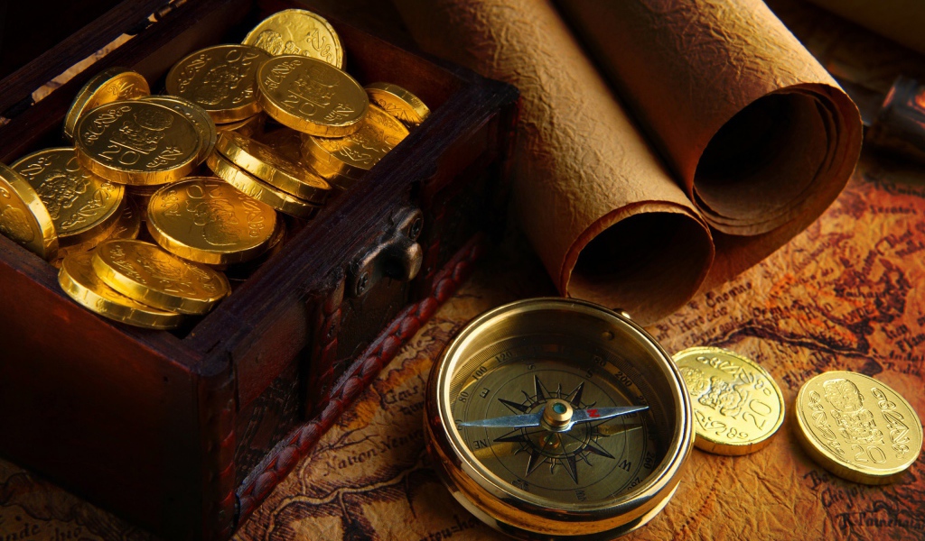 Золотые монеты в шкатулке