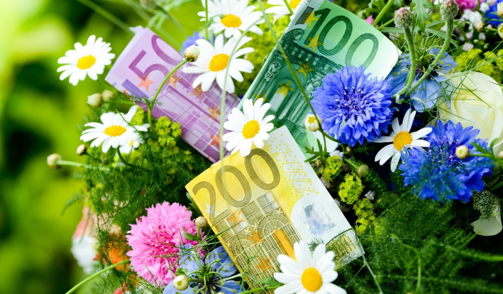 Деньги в букете