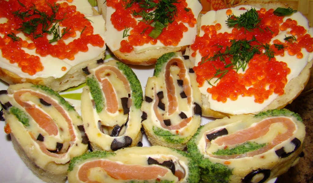 Бутерброды и рулеты с морепродуктами