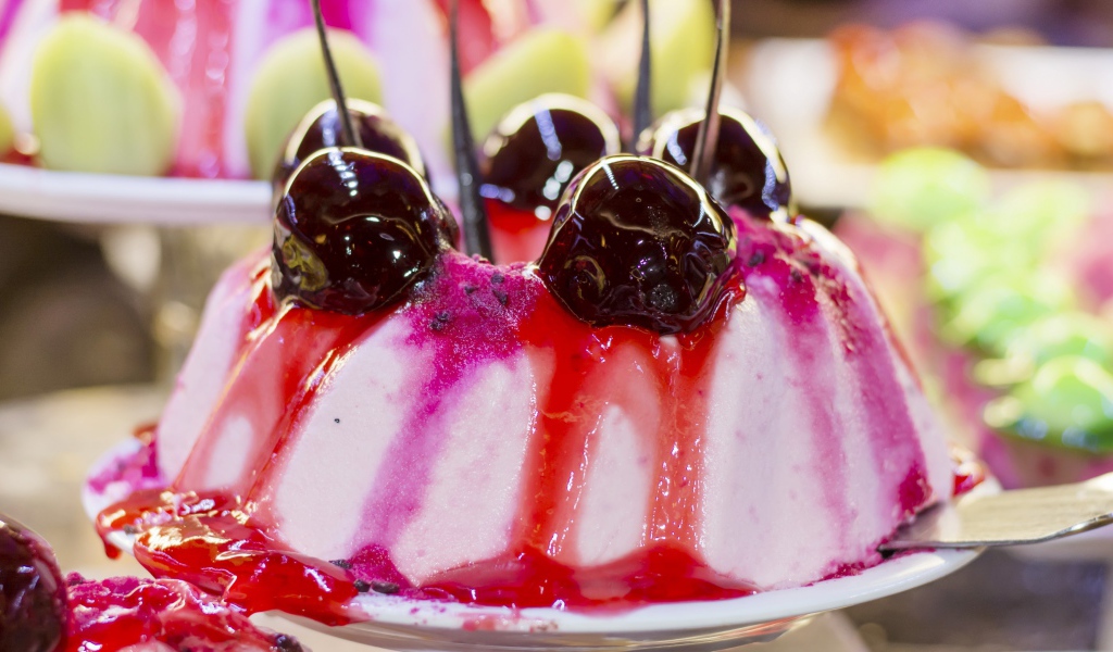 Творожное желе с вишнями