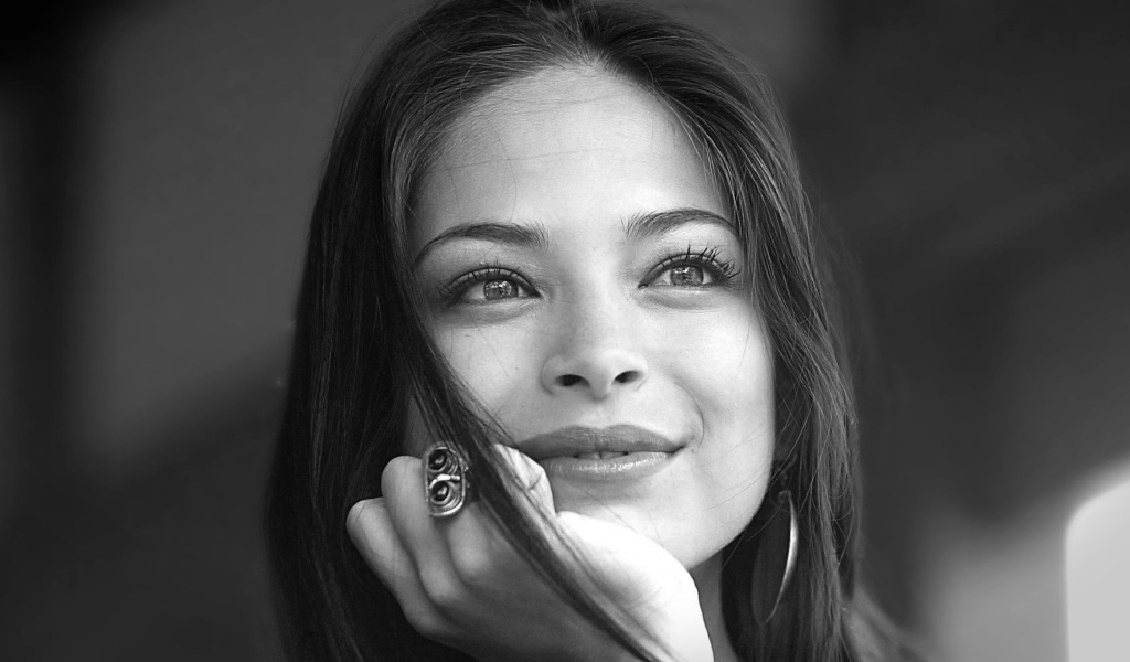 Черно белое фото модели Кристин Крейк