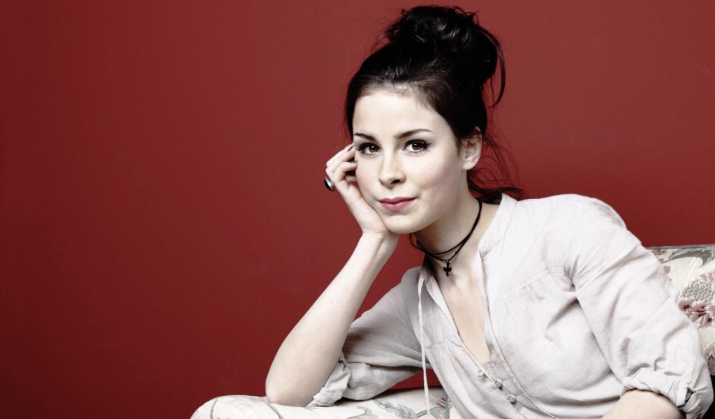 Певица брюнетка Лена Майер-Ландрут