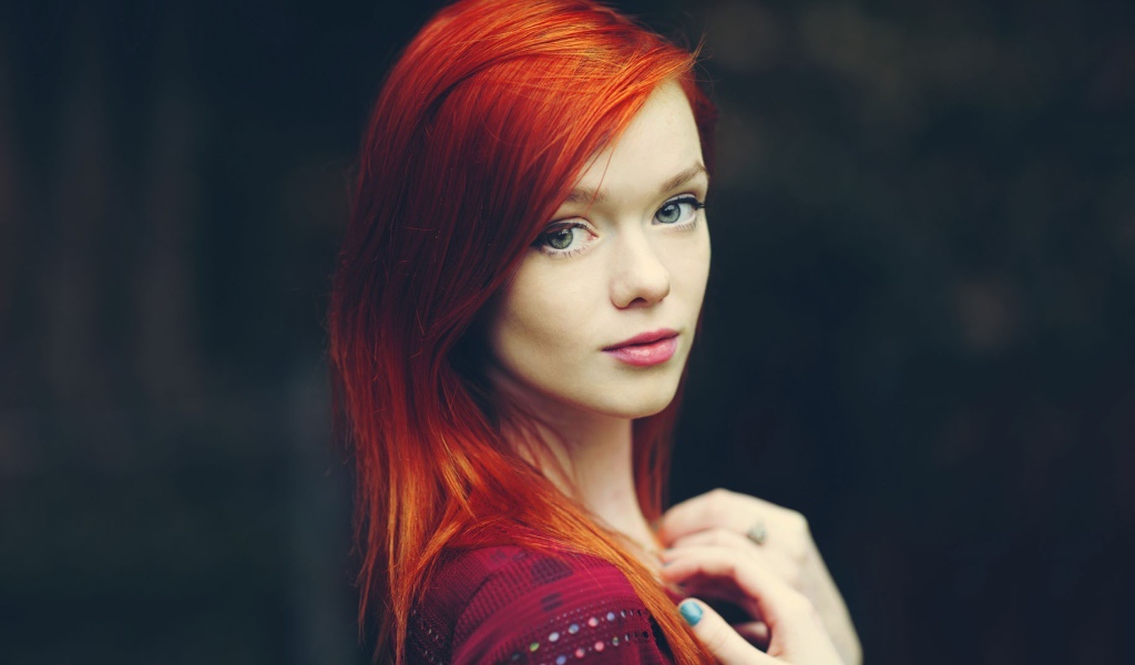 Зеленоглазая модель Julie Kennedy