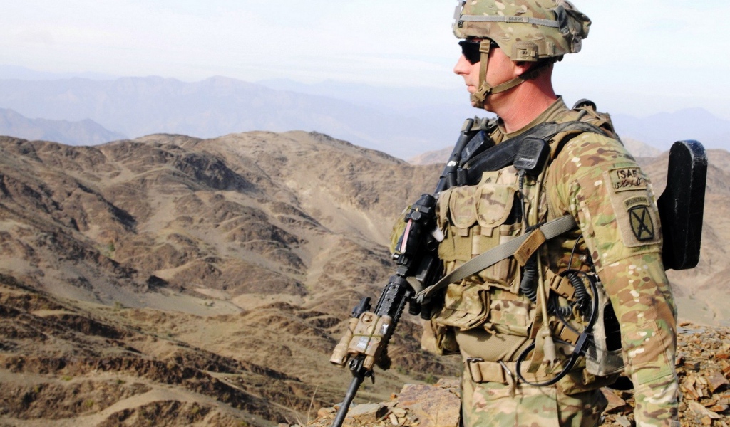 Солдат ISAF в Афганистане