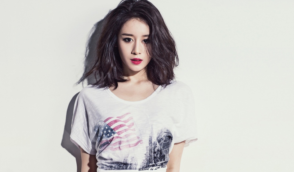 Вокалистка Джион из группы T-ara