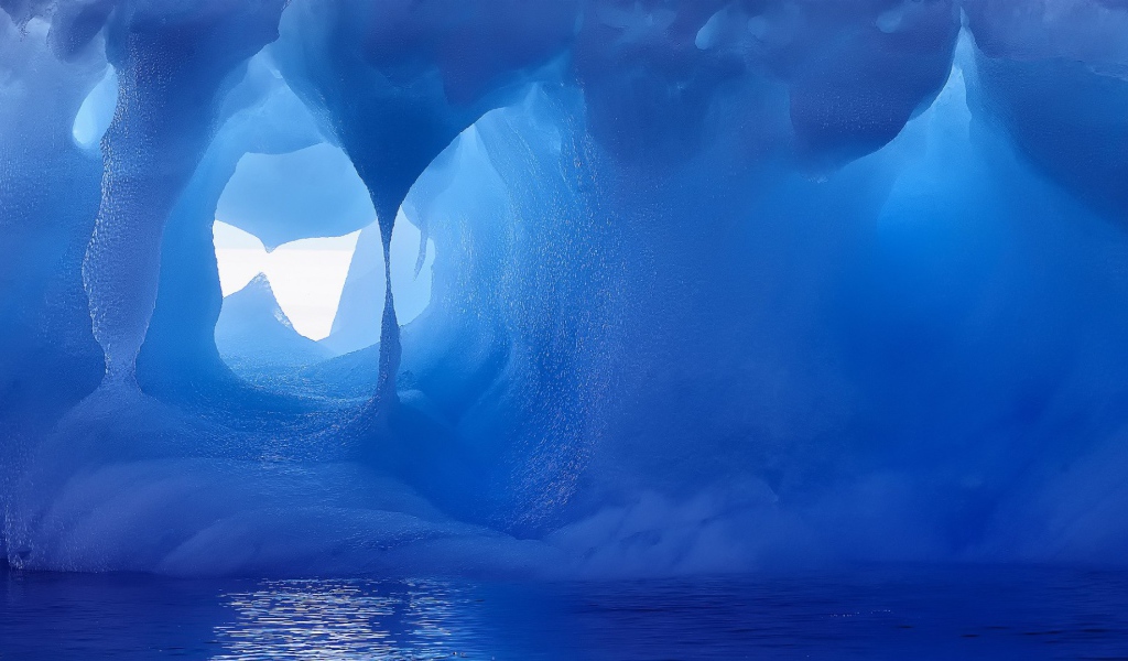 Внутри Айсберга. Антарктида