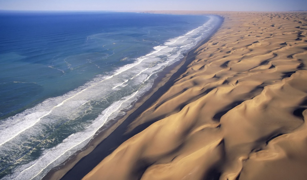 Там где море и пустыня встречаются