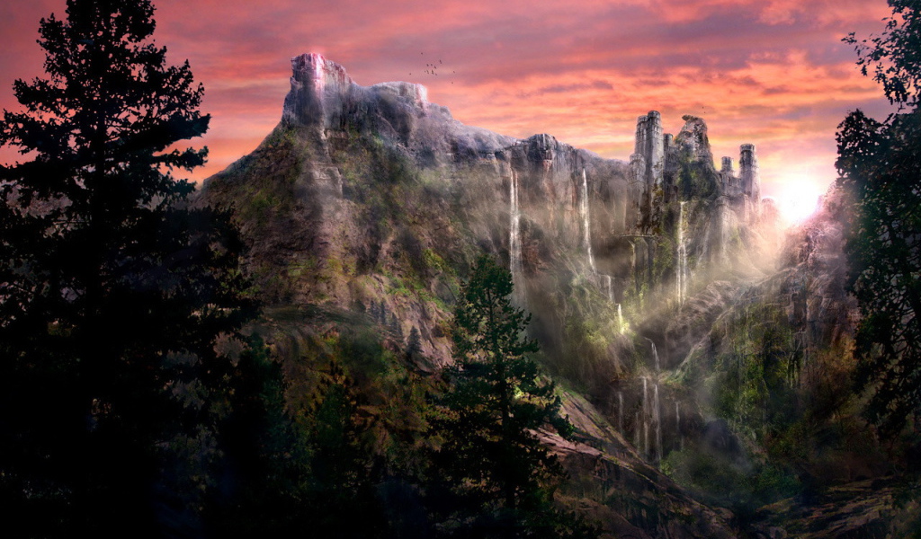 Розовый закат в горах с водопадами