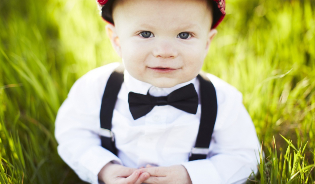 Мальчик в парадном наряде