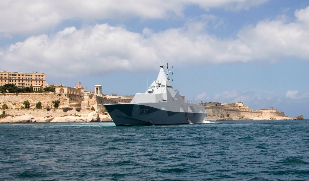 Футуристический военный корвет