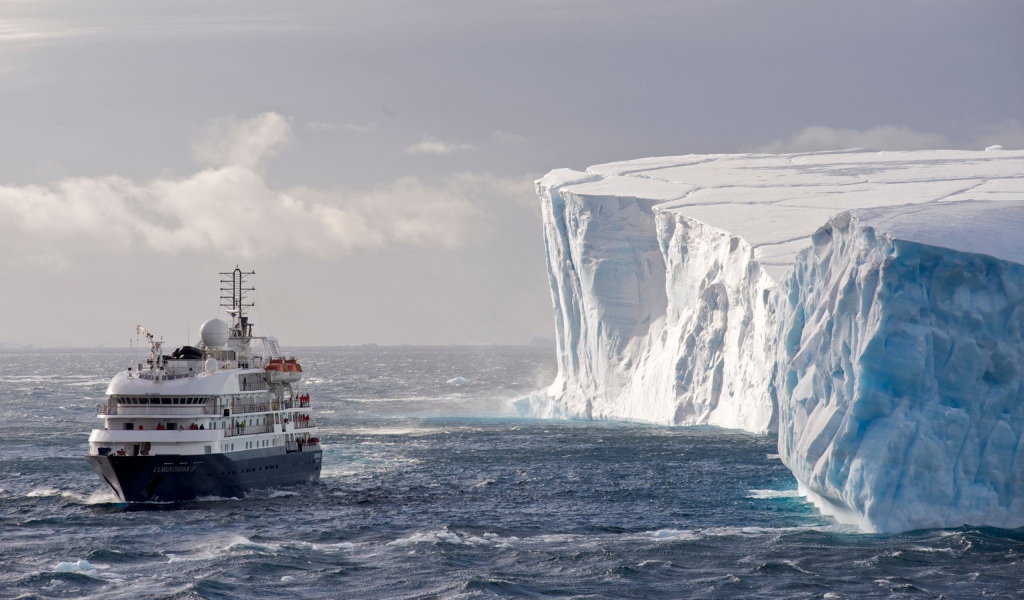 Research ship at the edge of the ice sheet