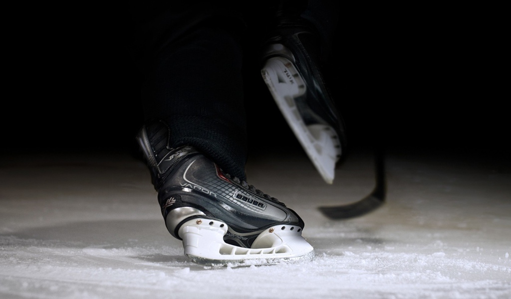 Коньки для хоккея на льду