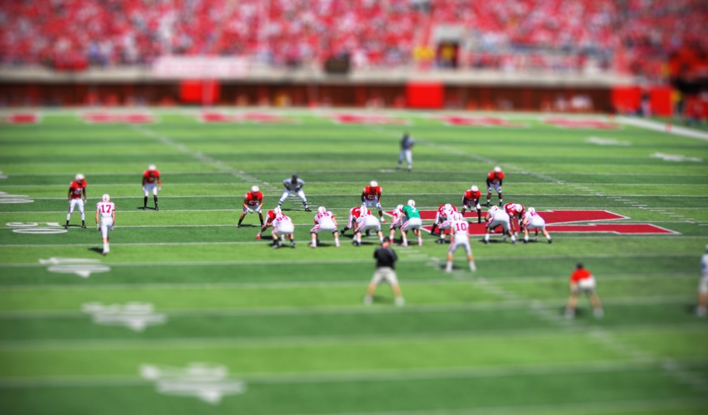 Американский футбол на стадионе