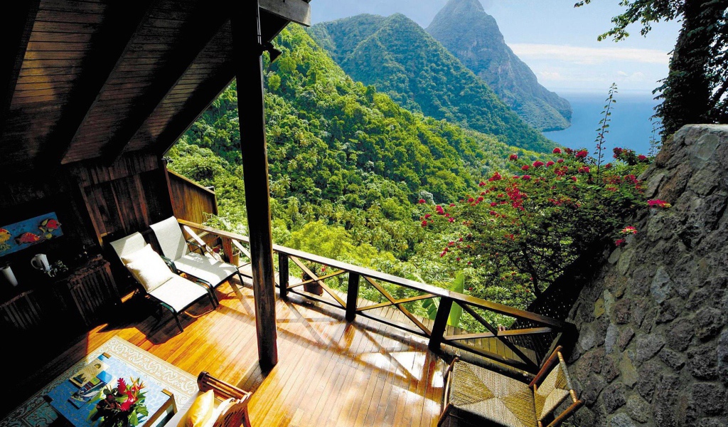 Балкон в доме у моря