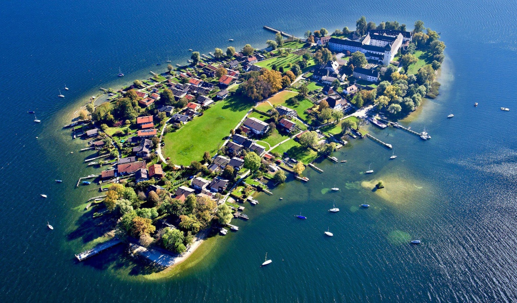 Остров Фрау Инзель, Германия.