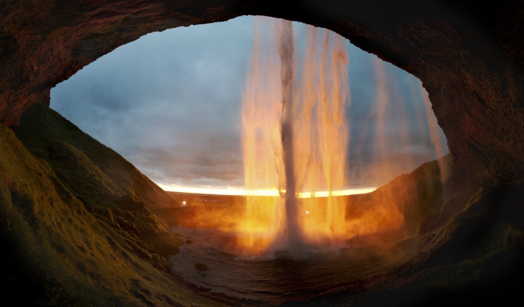 Водопад Селйяландсфосс. Исландия.