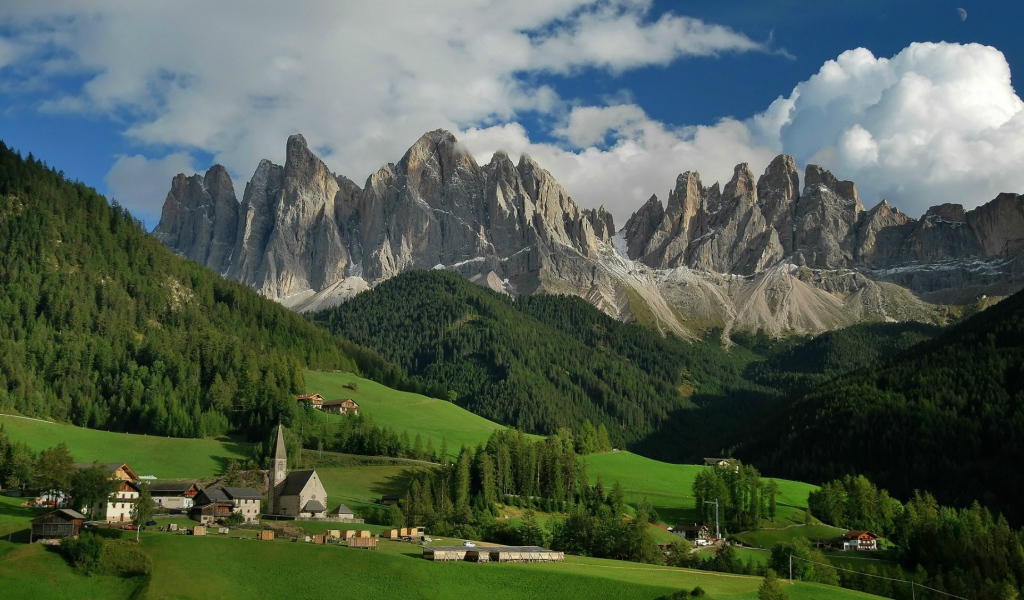 Горы Доломитовые Альпы, Италия